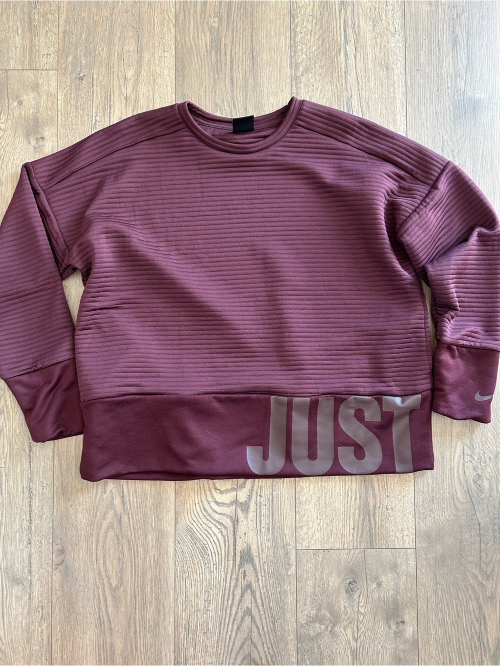 Nike Maroon Ribbed Crewneck Sweatshirt with 'JUST DO IT' Hem Print